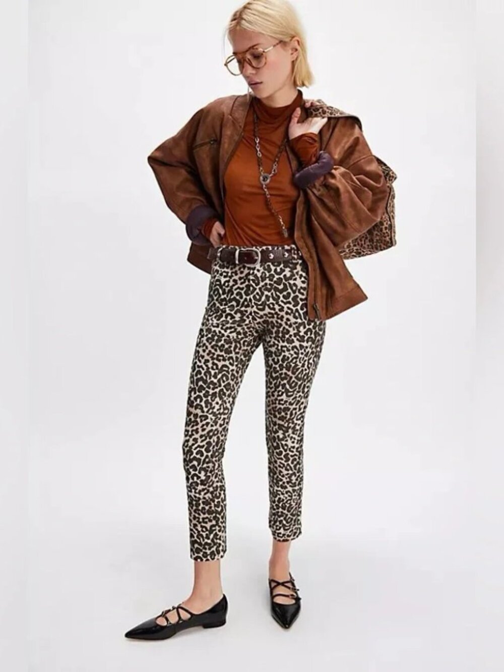 Free People Molly Animal Print Slim Fit Straight Leg Mid Rise Pants Size 6